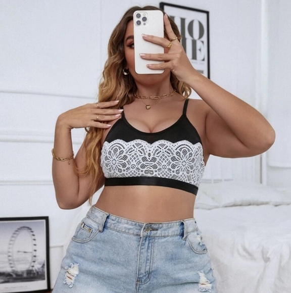 ⚡2/$20⚡1XL Plus Contrast Lace Bra - SHEIN - Picture 1 of 6